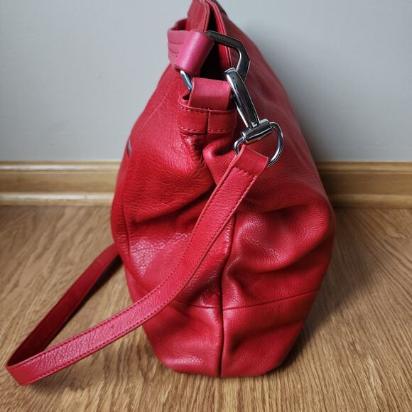 B. Makowsky Lipstick Red Textured Leather Shoulder Bag Adjustable Strap Purse - Picture 2 of 14